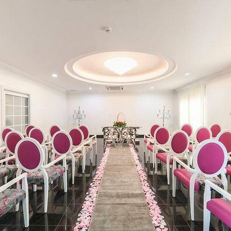 Hotel Florenca Luanda Eksteriør bilde