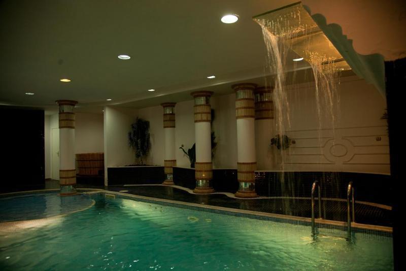 Hotel Florenca Luanda Eksteriør bilde