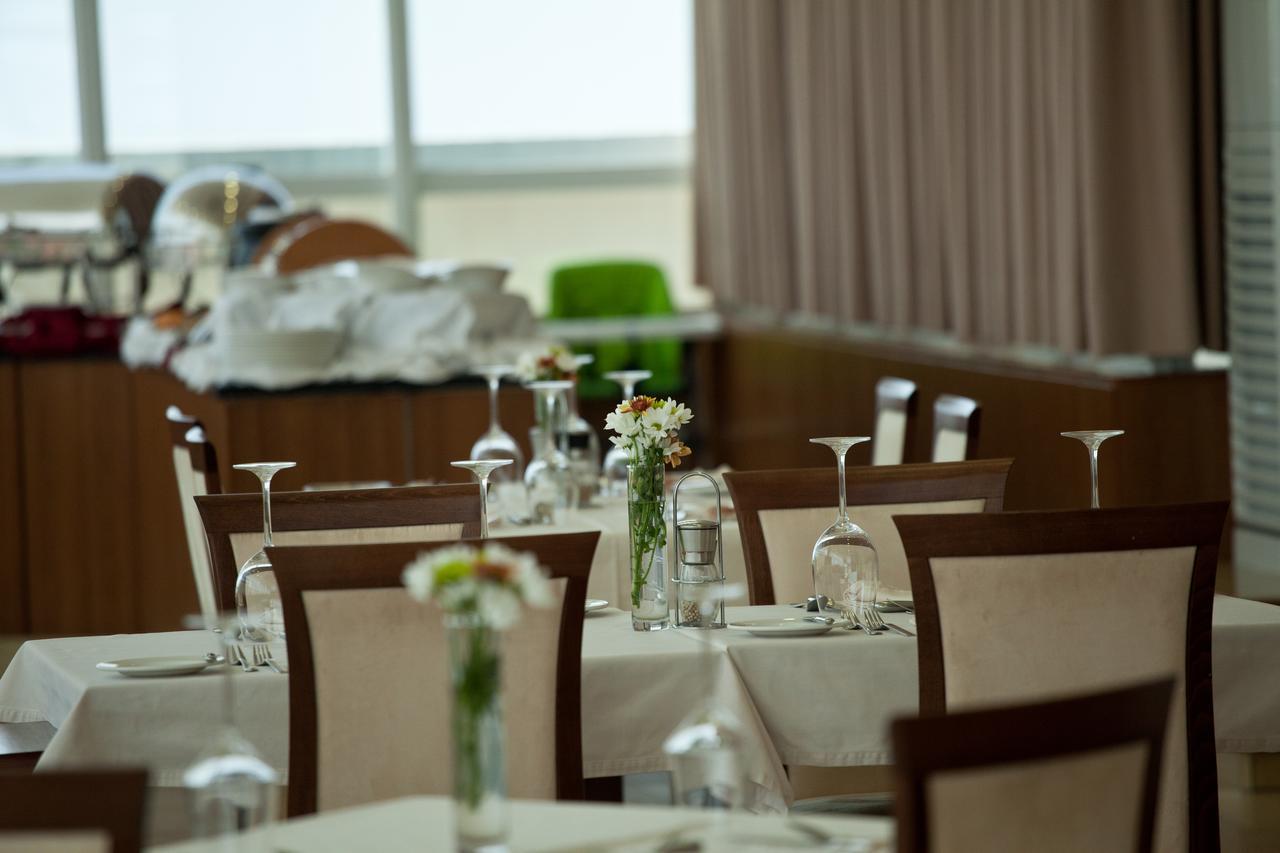 Hotel Florenca Luanda Eksteriør bilde