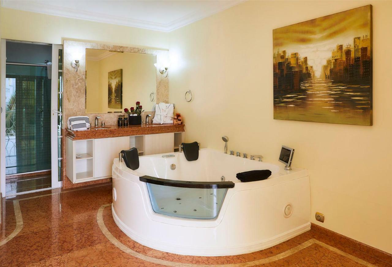 Hotel Florenca Luanda Eksteriør bilde