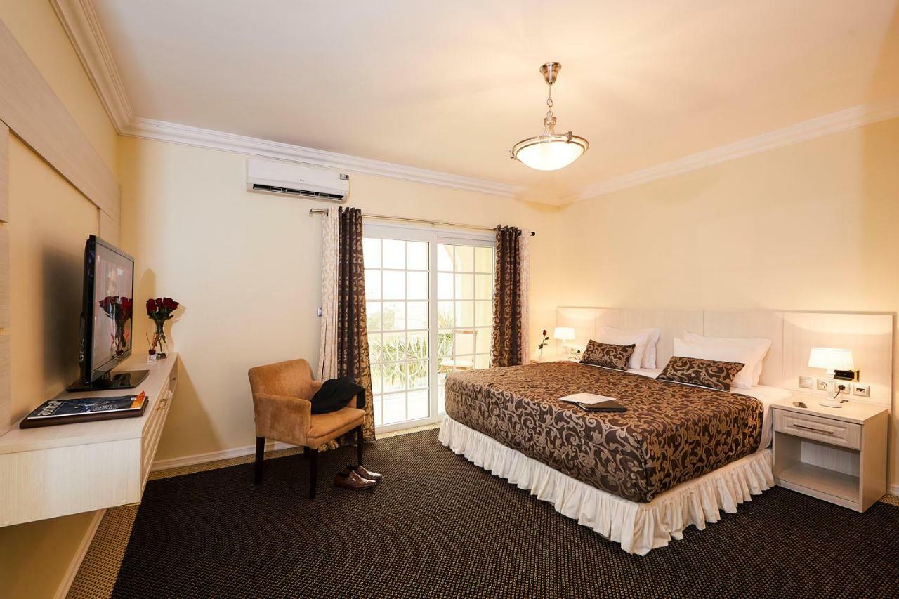 Hotel Florenca Luanda Eksteriør bilde